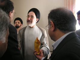 khatami06-127