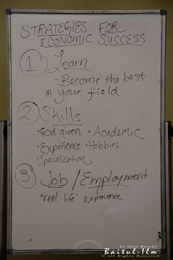 Seminar-Strategies-For-Economic-Success010